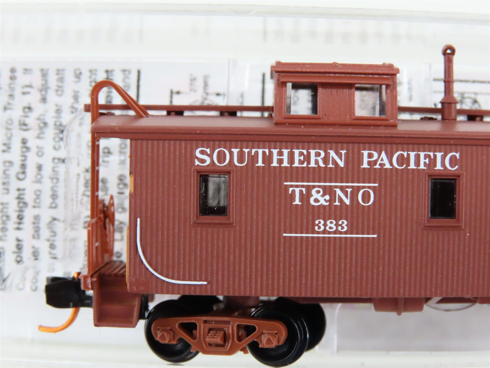 N Scale Micro-Trains MTL 05000220 T&NO Southern Pacific 34' Caboose #383