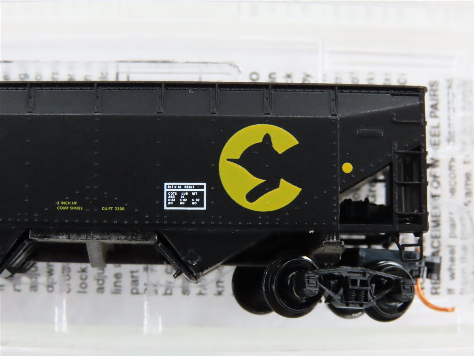 N Scale Micro-Trains MTL 05500512 B&O Chessie System 2-Bay Hopper 234915 w/ Load
