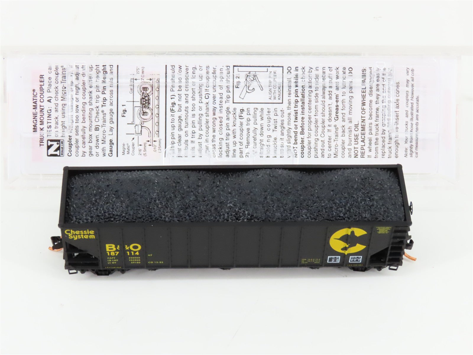 N Scale Micro-Trains MTL 10800240 B&O Chessie System 3-Bay Hopper 187114 w/ Load