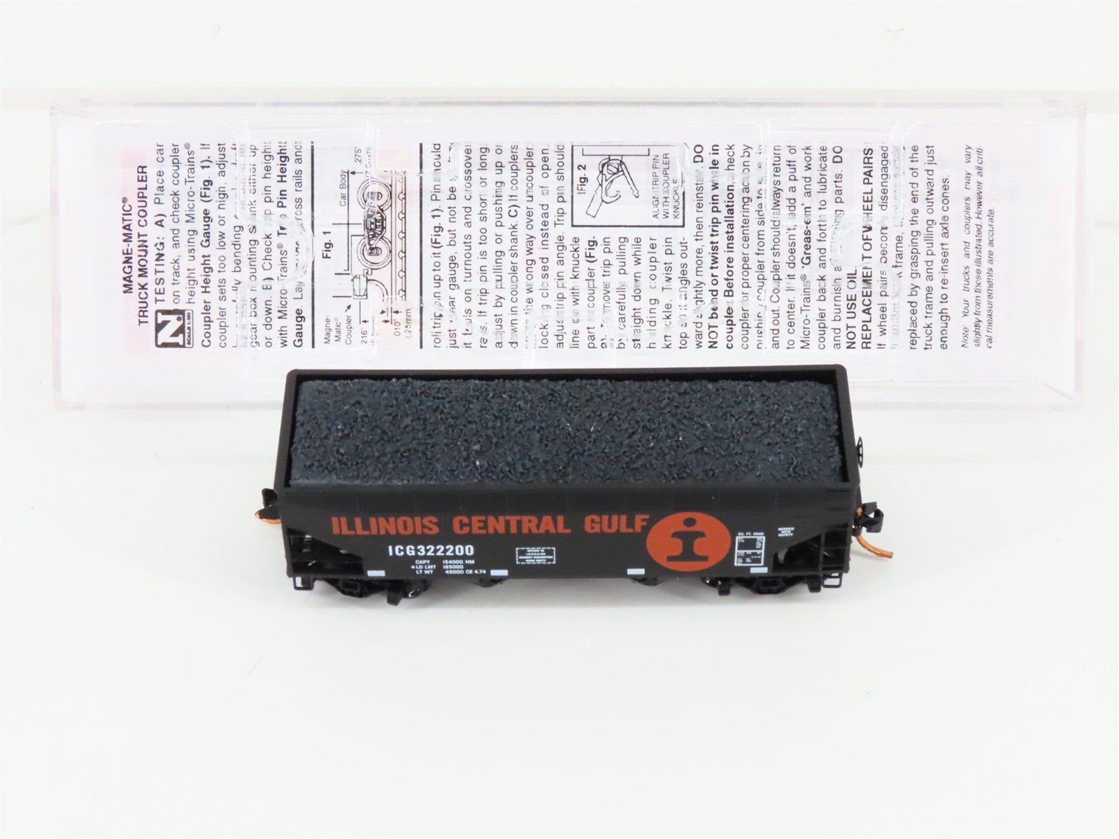 N Micro-Trains MTL 05500140 ICG Illinois Central Gulf 2-Bay Hopper 322200 w/Load