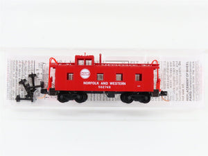 N Scale Micro-Trains MTL 100170 N&W Norfolk & Western 36' Caboose #562748