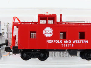 N Scale Micro-Trains MTL 100170 N&W Norfolk & Western 36' Caboose #562748