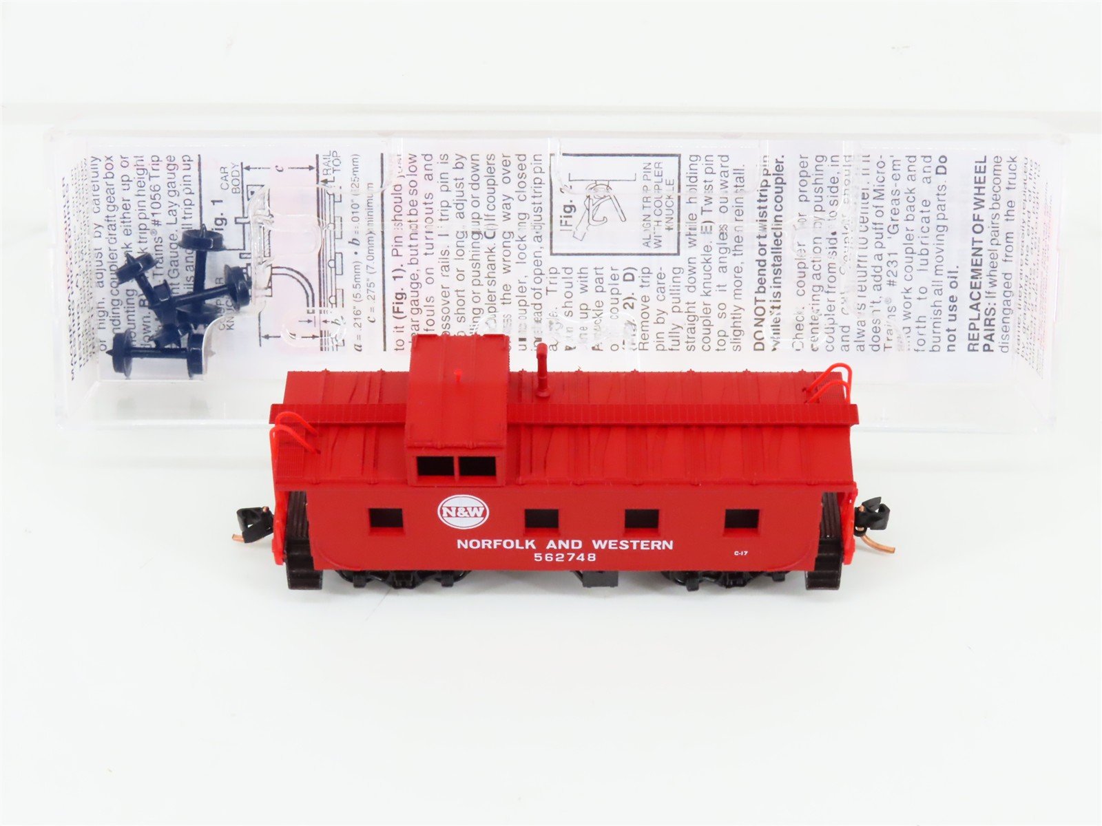 N Scale Micro-Trains MTL 100170 N&W Norfolk & Western 36' Caboose #562748