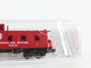 N Scale Micro-Trains MTL 100170 N&W Norfolk & Western 36' Caboose #562748