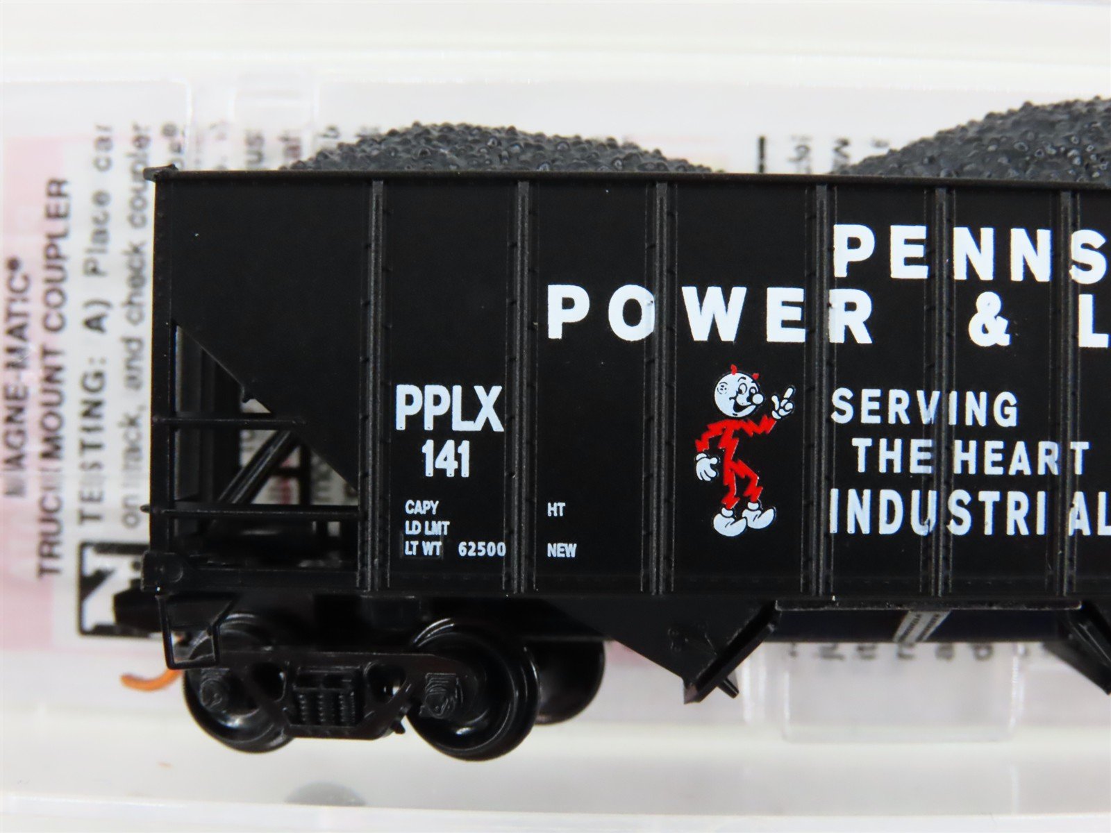 N Micro-Trains MTL 10800230 PPLX Pennsylvania Power & Light 3-Bay Hopper #141