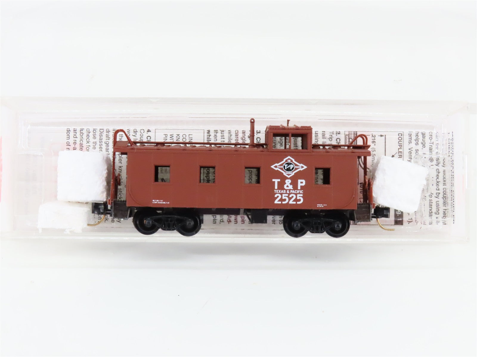 N Scale Micro-Trains MTL T&P Texas & Pacific 36' Riveted Steel Caboose #2525
