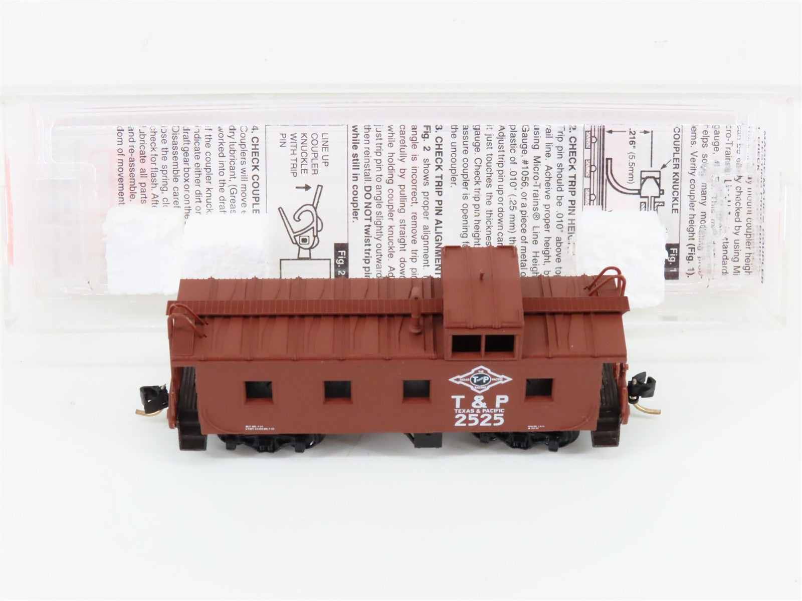 N Scale Micro-Trains MTL T&P Texas & Pacific 36' Riveted Steel Caboose #2525
