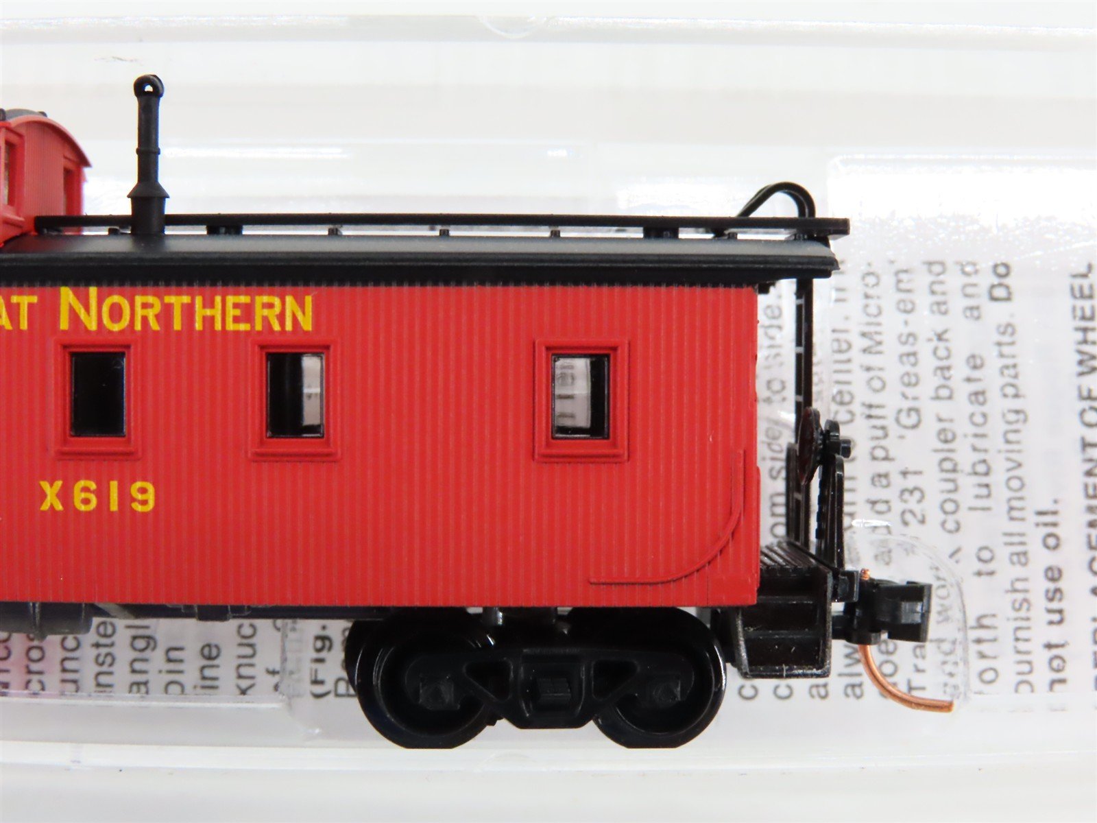 N Micro-Trains MTL 51110 GN Great Northern Glacier National Park Caboose #X619