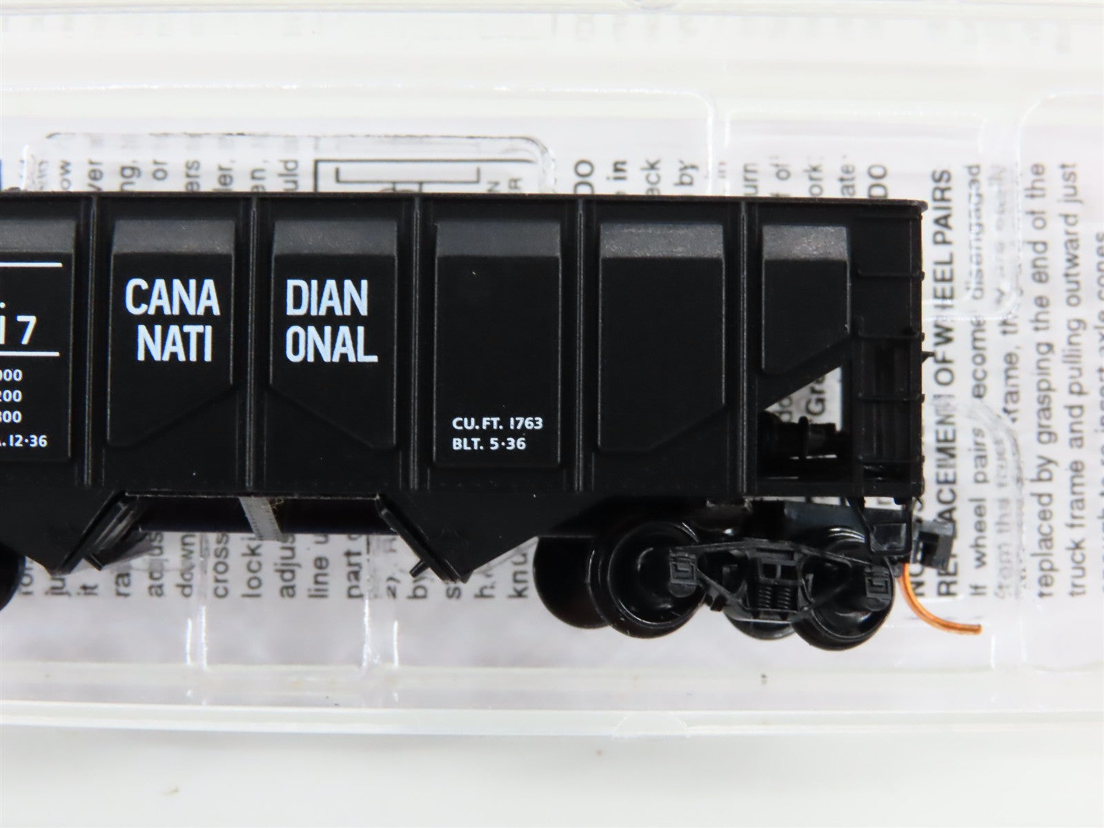 N Micro-Trains MTL 08500070 CN Canadian National 2-Bay Hopper #117717 w/ Load