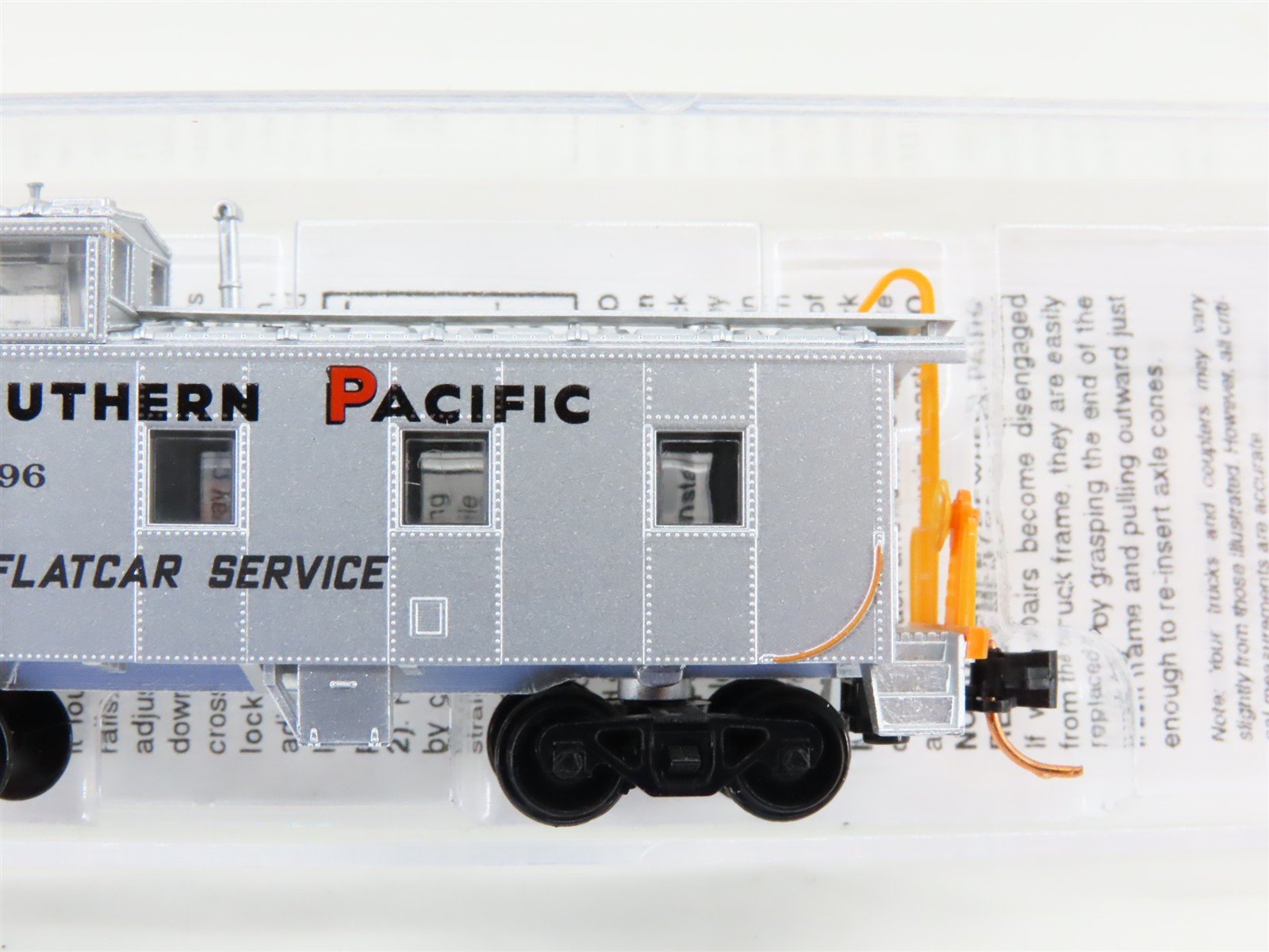 N Scale Micro-Trains MTL 10000320 SP Southern Pacific 36' Caboose #1096