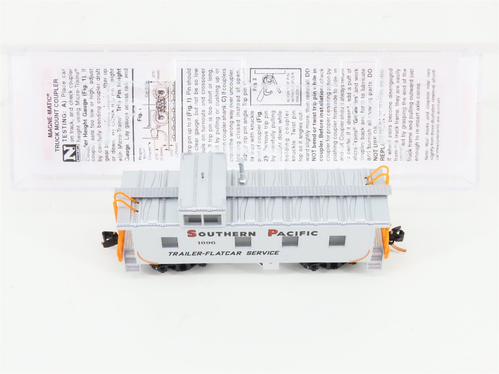 N Scale Micro-Trains MTL 10000320 SP Southern Pacific 36' Caboose #1096