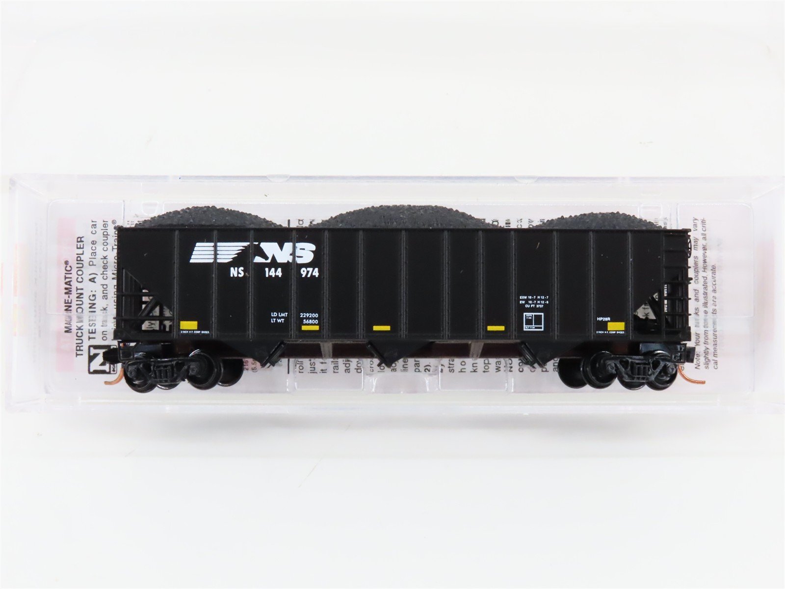 N Micro-Trains MTL 10800281 NS Norfolk Southern 3-Bay Hopper #144974 w/ Load