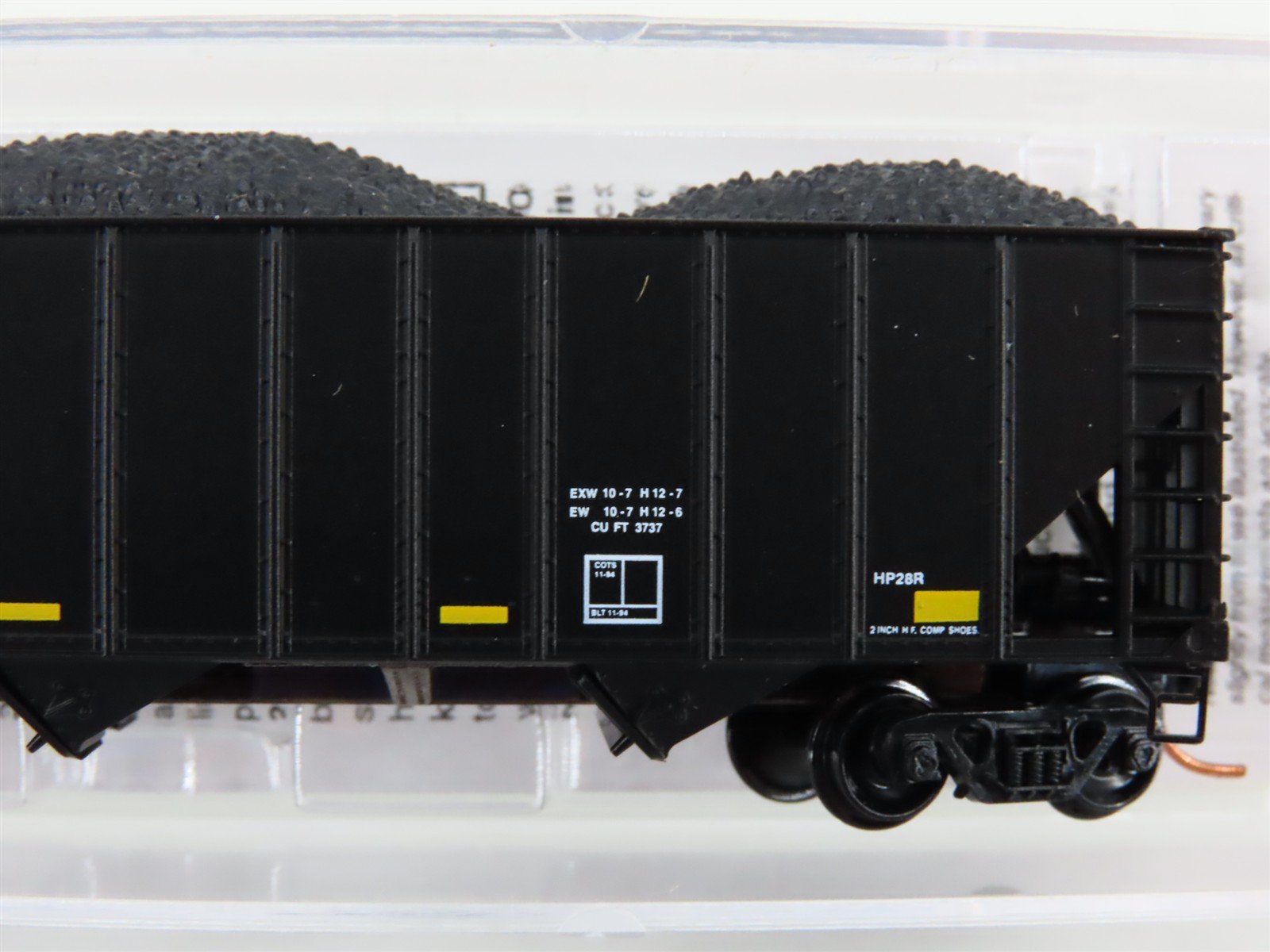 N Micro-Trains MTL 10800281 NS Norfolk Southern 3-Bay Hopper #144974 w/ Load