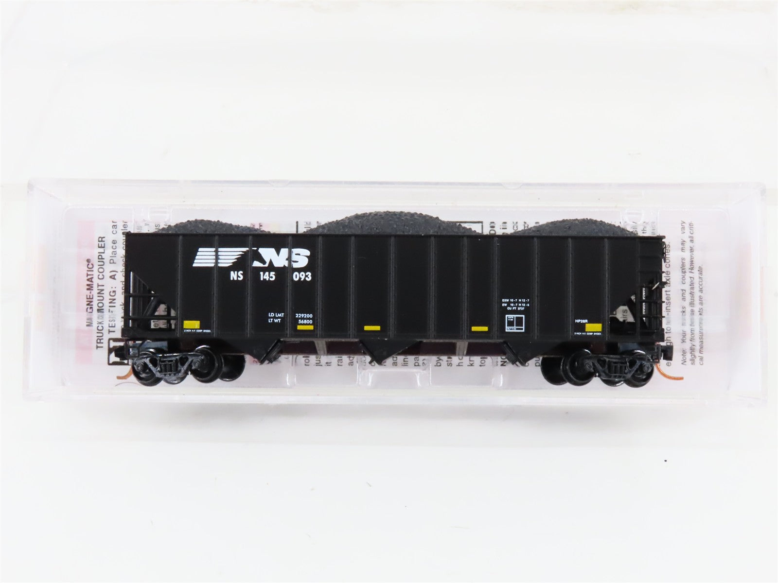 N Micro-Trains MTL 10800282 NS Norfolk Southern 3-Bay Hopper #145093 w/ Load