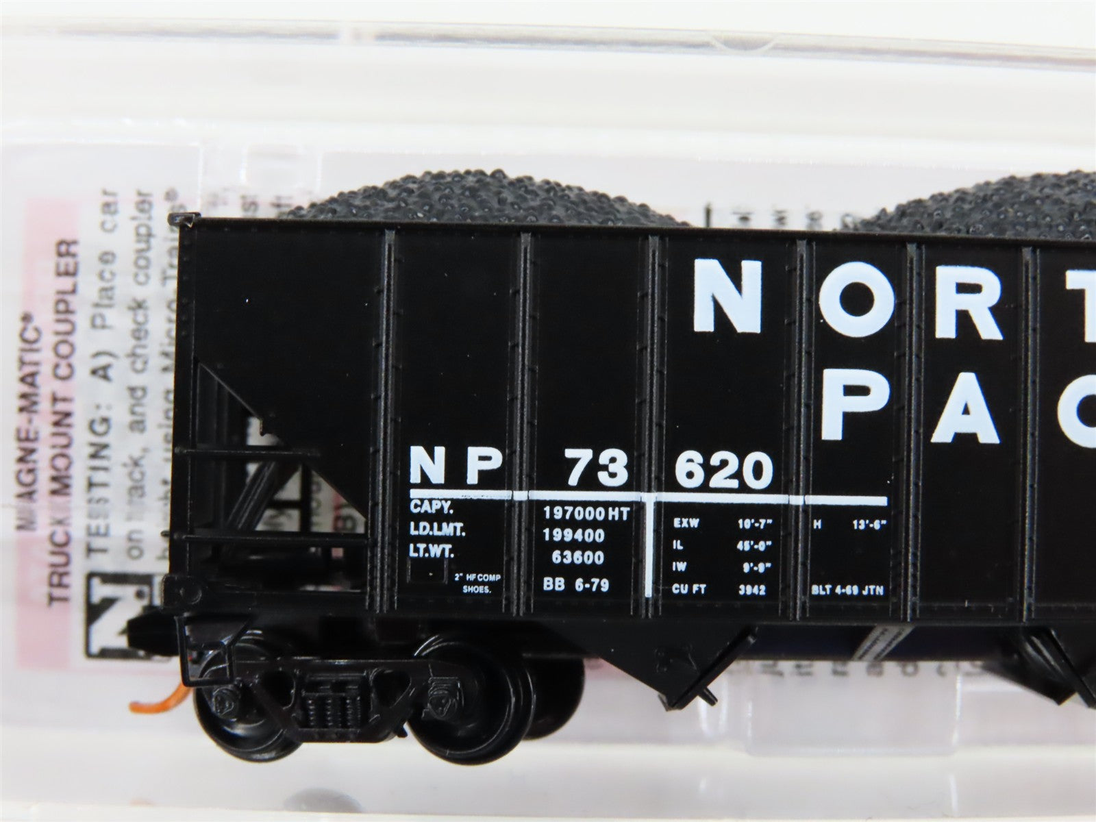 N Scale Micro-Trains MTL 10800212 NP Northern Pacific 3-Bay Hopper #73620 w/Load