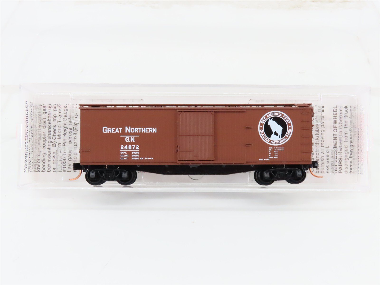 N Scale Micro-Trains MTL 42080 GN Glacier National Park 40' Box Car #24872