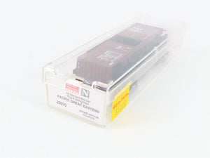N Scale Micro-Trains MTL 22070 PGE Pacific Great Eastern 40' Box Car #4942