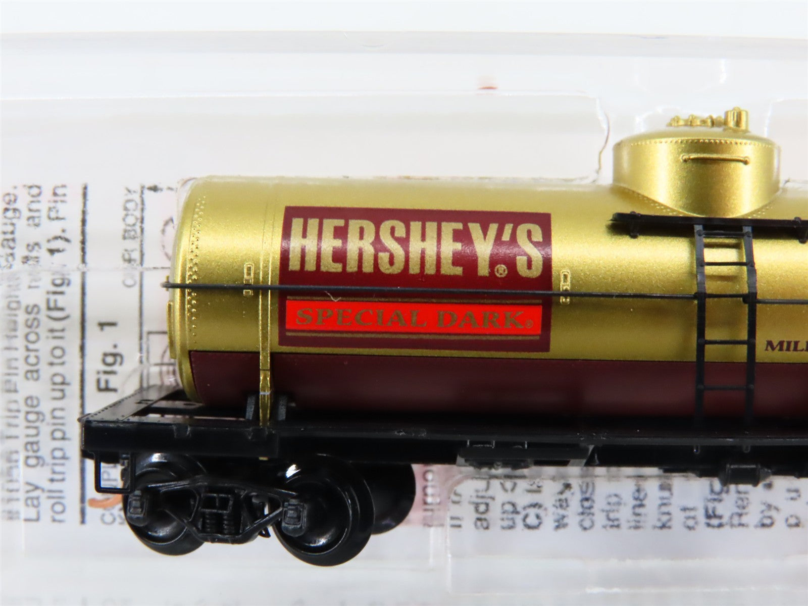 N Scale Micro-Trains MTL 65510 HFC Hershey 39' Single Dome Tank Car #3011