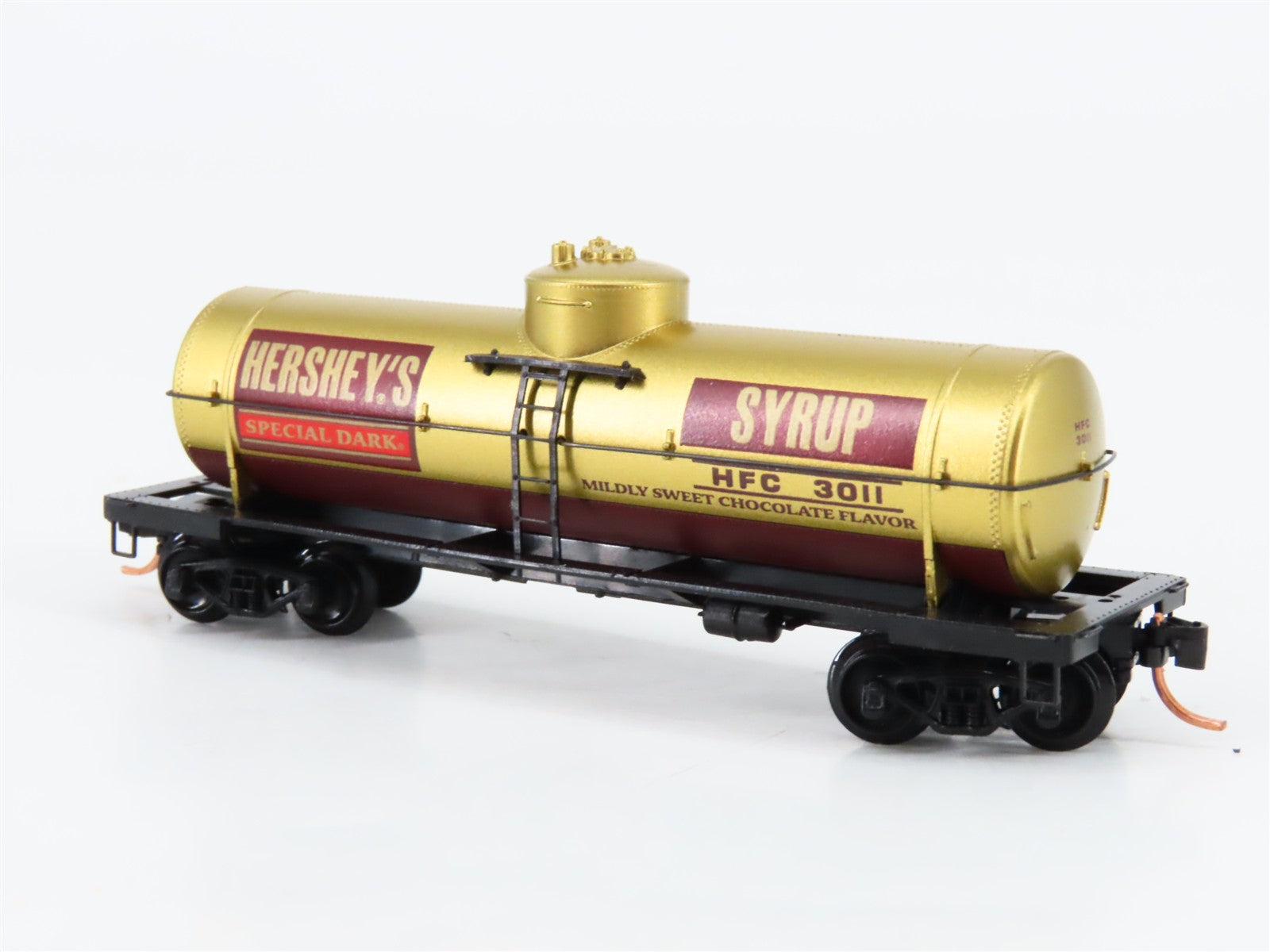 N Scale Micro-Trains MTL 65510 HFC Hershey 39' Single Dome Tank Car #3011