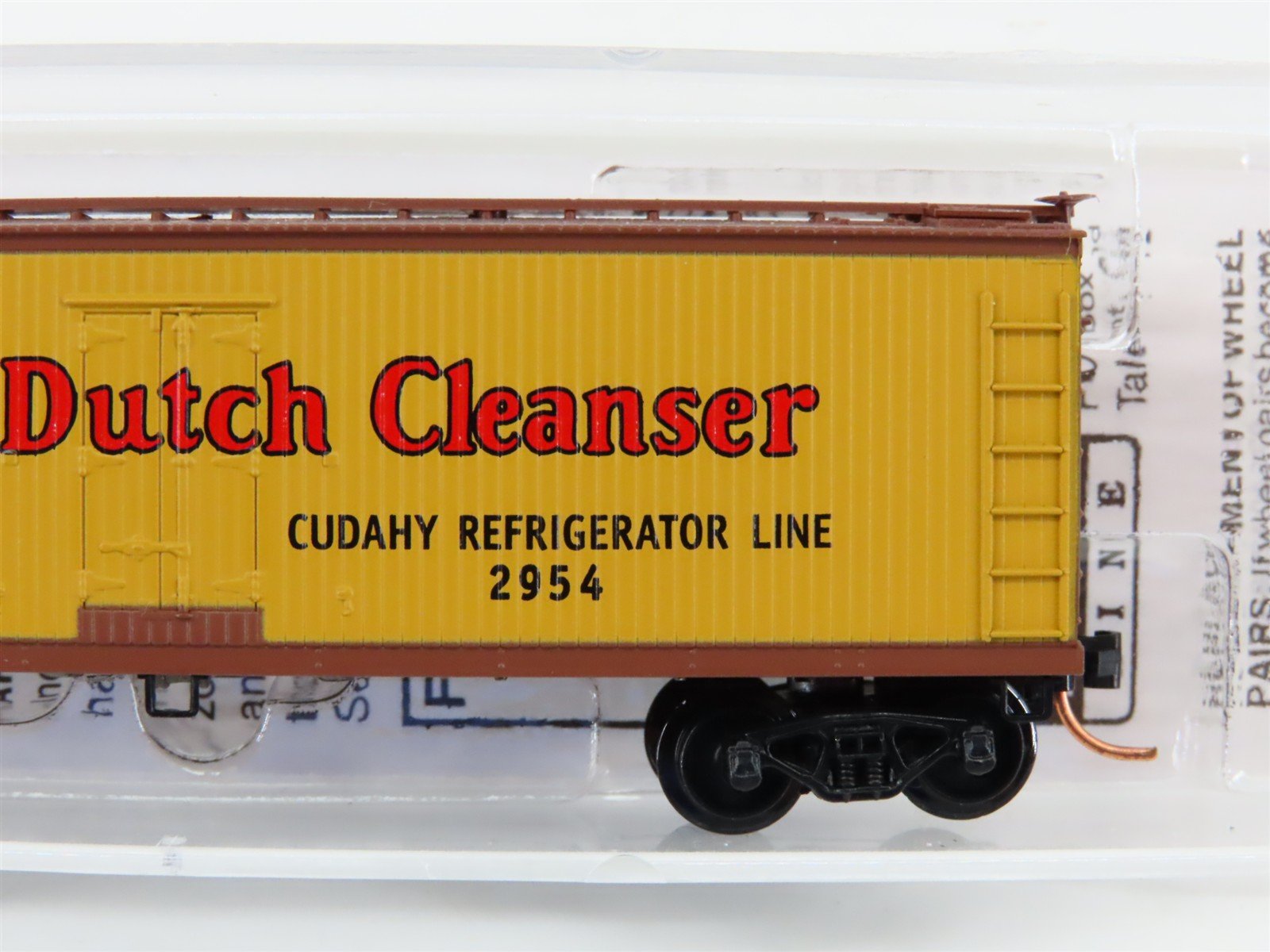 N Scale Micro-Trains MTL 49010 CRLX Cudahy Old Dutch Cleanser 40' Reefer #2954