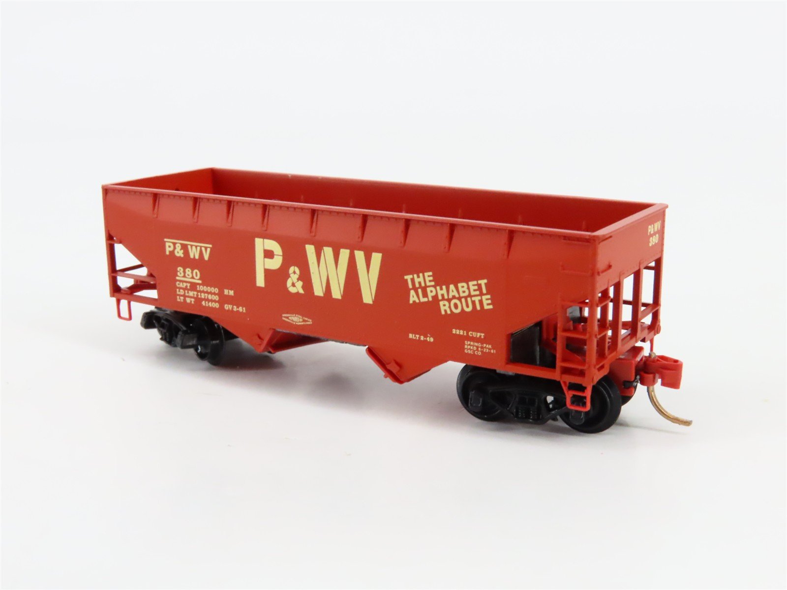 N Scale Micro-Trains MTL 55260 P&WV The Alphabet Route 2-Bay Open Hopper #380