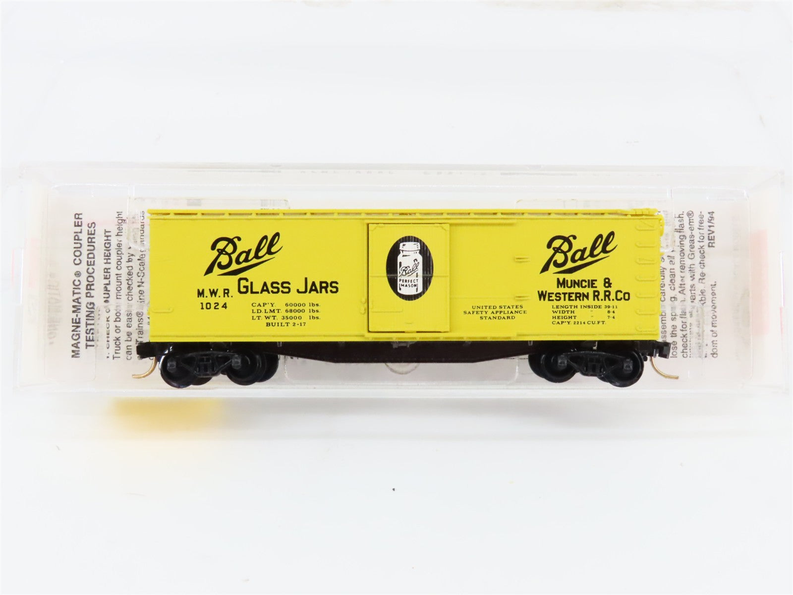 N Scale Micro-Trains MTL 42030 MWR Ball Glass Jars 40' Single Door Box Car #1024
