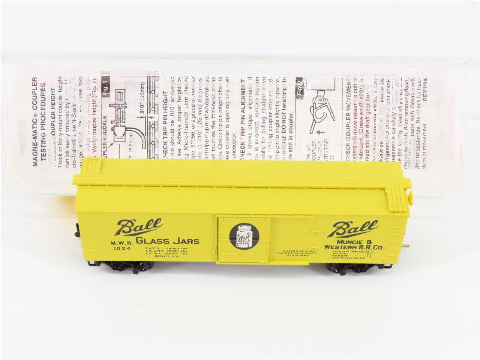 N Scale Micro-Trains MTL 42030 MWR Ball Glass Jars 40' Single Door Box Car #1024