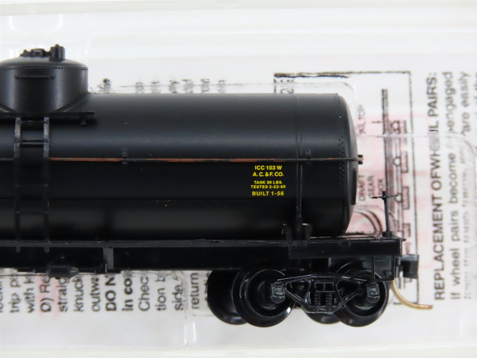N Micro-Trains MTL 65410 CGW Chicago Great Western 39' Single Dome Tank Car #283