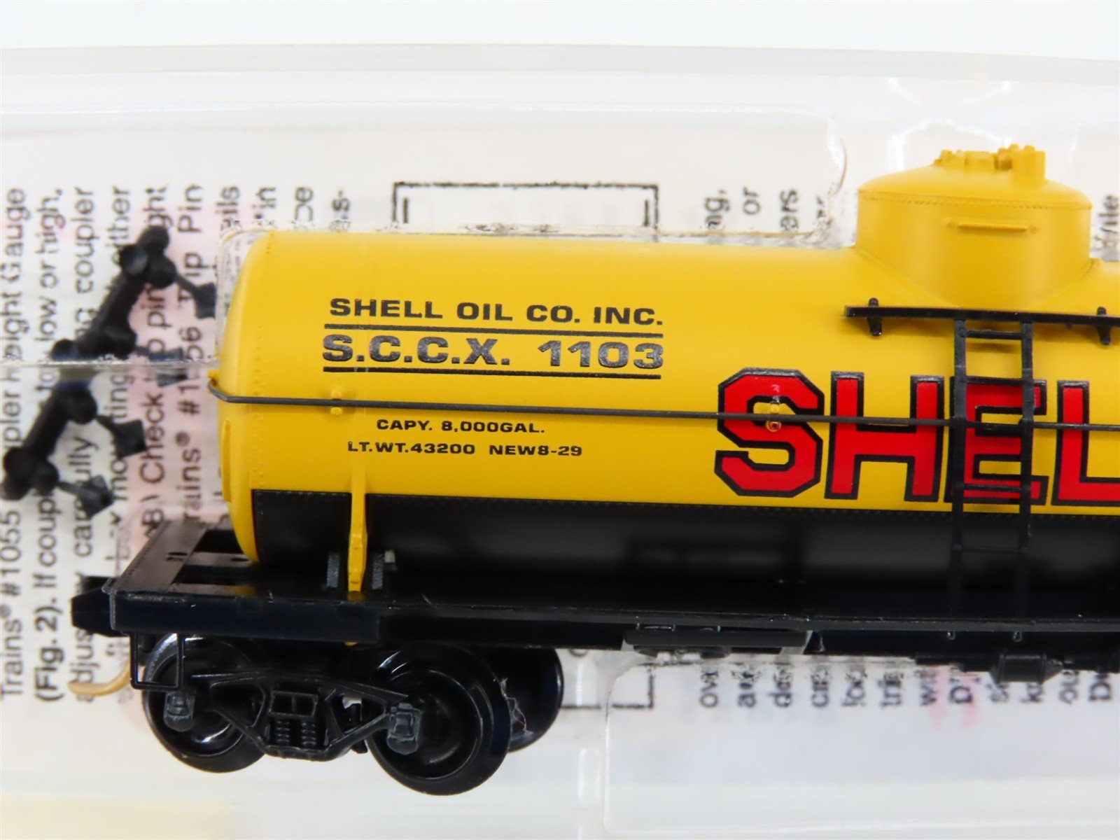 N Scale Micro-Trains MTL 65090 SCCX Shell Oil 39' Single Dome Tank Car #1103
