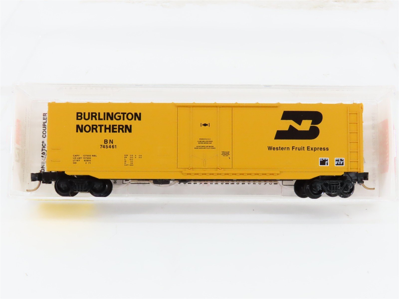 N Scale Micro-Trains MTL 38160 BN Western Fruit Express 50' Box Car #745461
