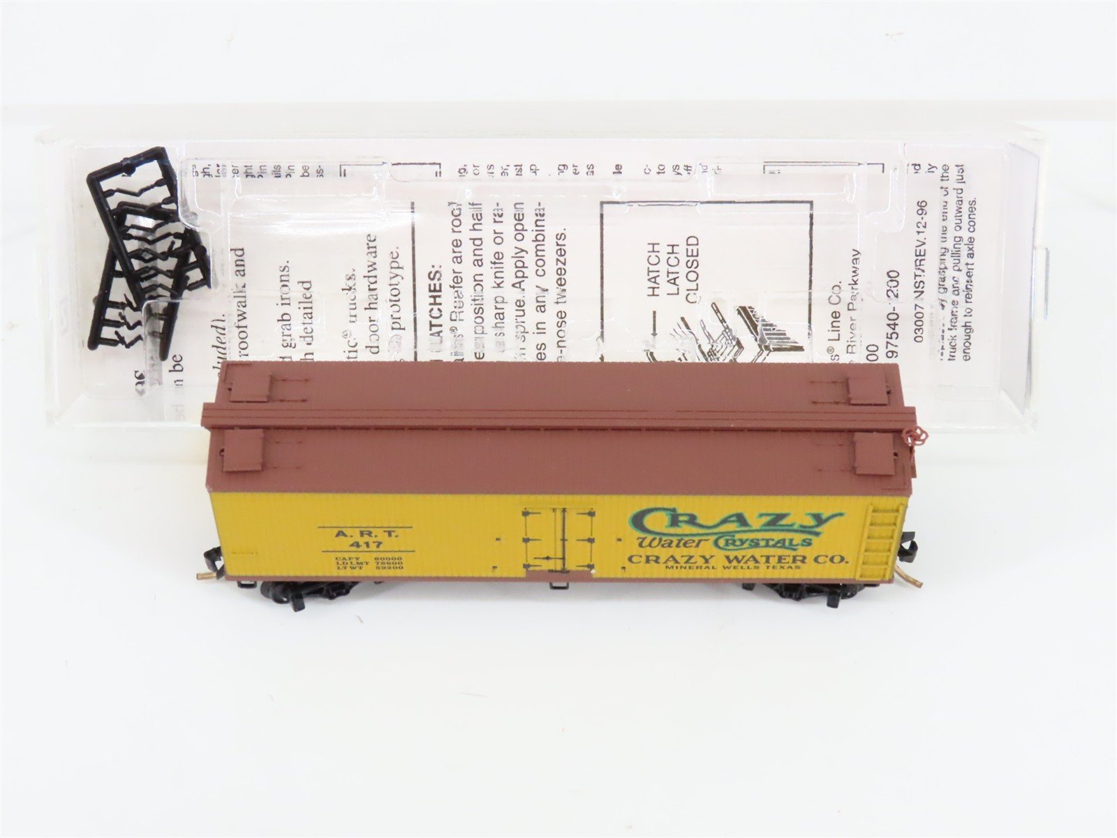 N Scale Micro-Trains MTL 49230 ART Crazy Water Crystals 40' Wood Reefer #417