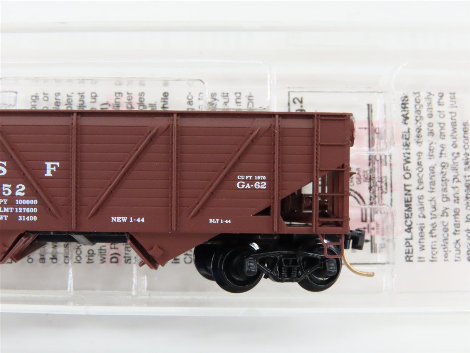 N Scale Micro-Trains MTL 57010 ATSF Santa Fe 33' 2-Bay Open Hopper #180552