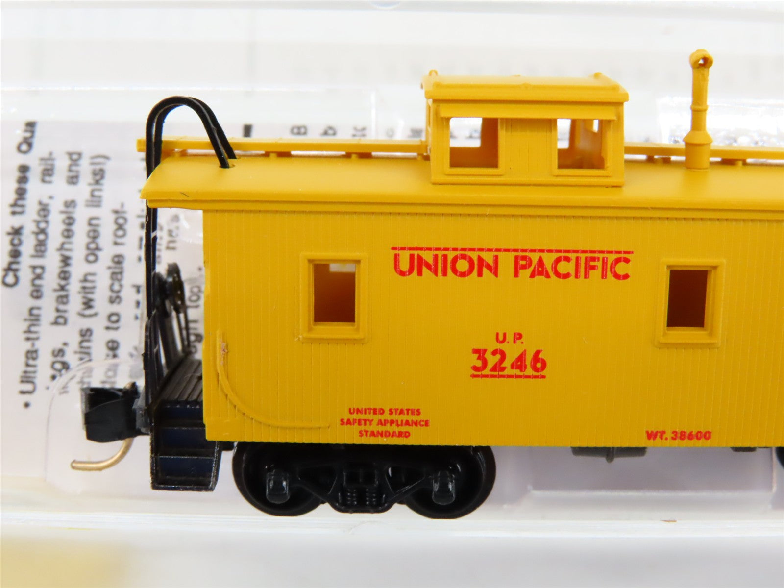 N Scale Micro-Trains MTL 50100 UP Union Pacific 34' Wood Caboose #3246