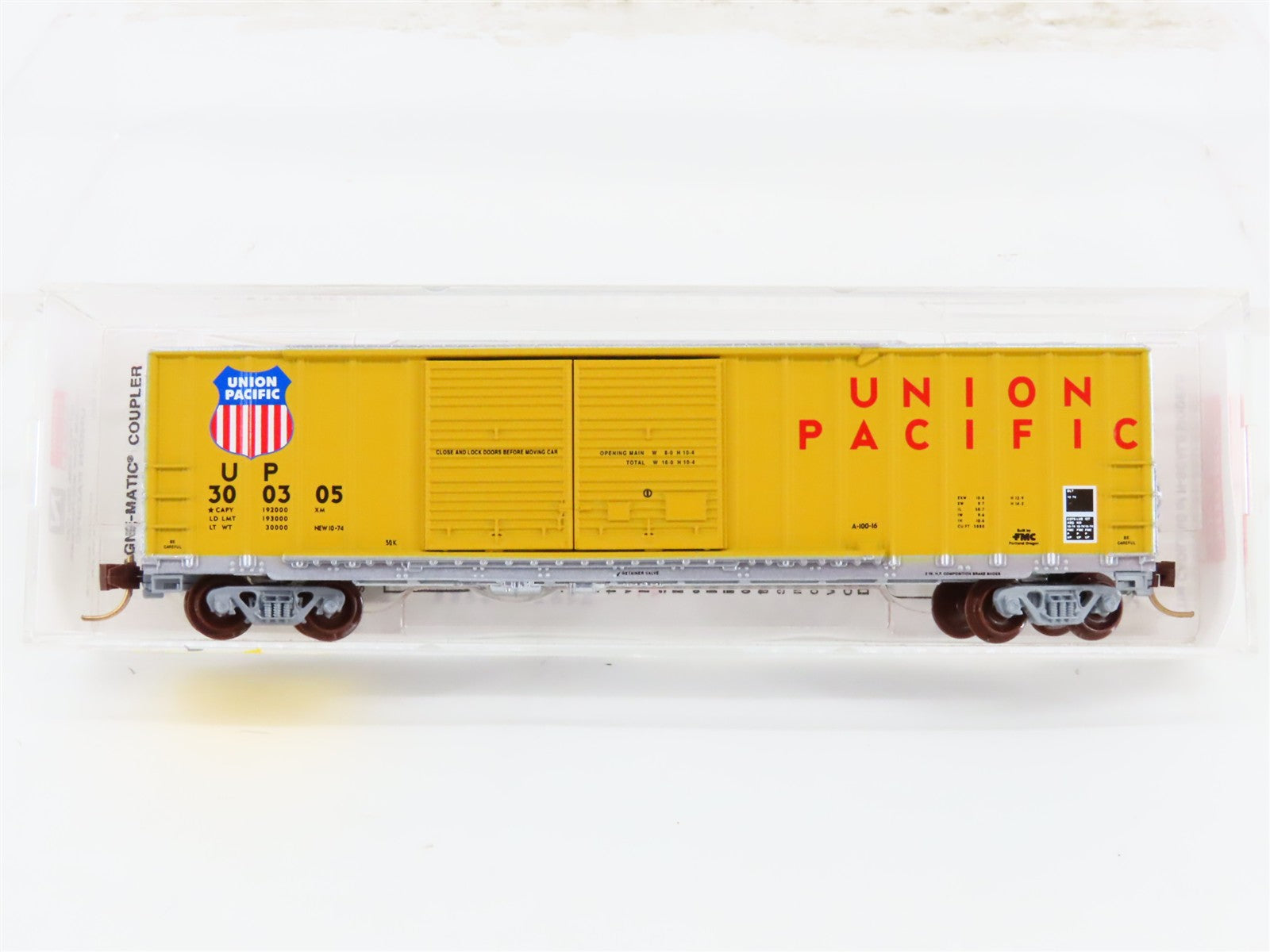 N Scale Micro-Trains MTL 30180 UP Union Pacific 50' Double Door Box Car #300305