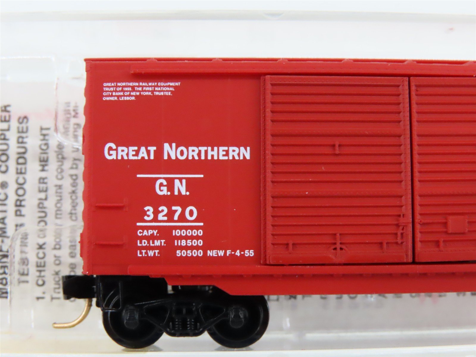 N Scale Micro-Trains MTL 23060 GN Great Northern 40' Double Door Box Car #3270