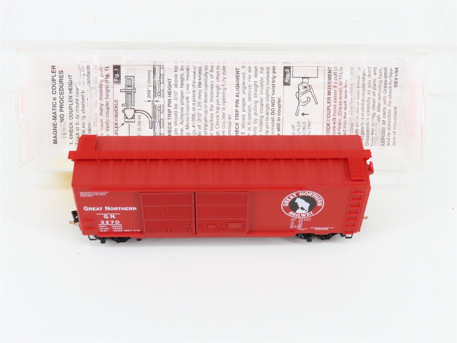 N Scale Micro-Trains MTL 23060 GN Great Northern 40' Double Door Box Car #3270