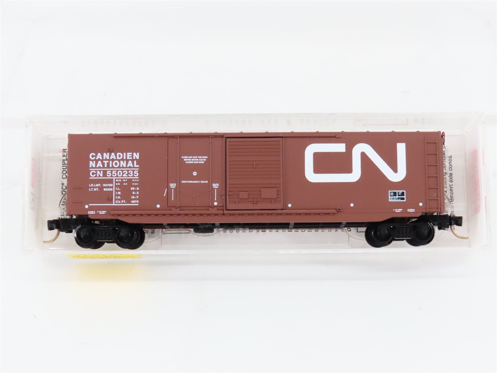 N Scale Micro-Trains MTL 76010 CN Canadian National 50' Box Car #550235