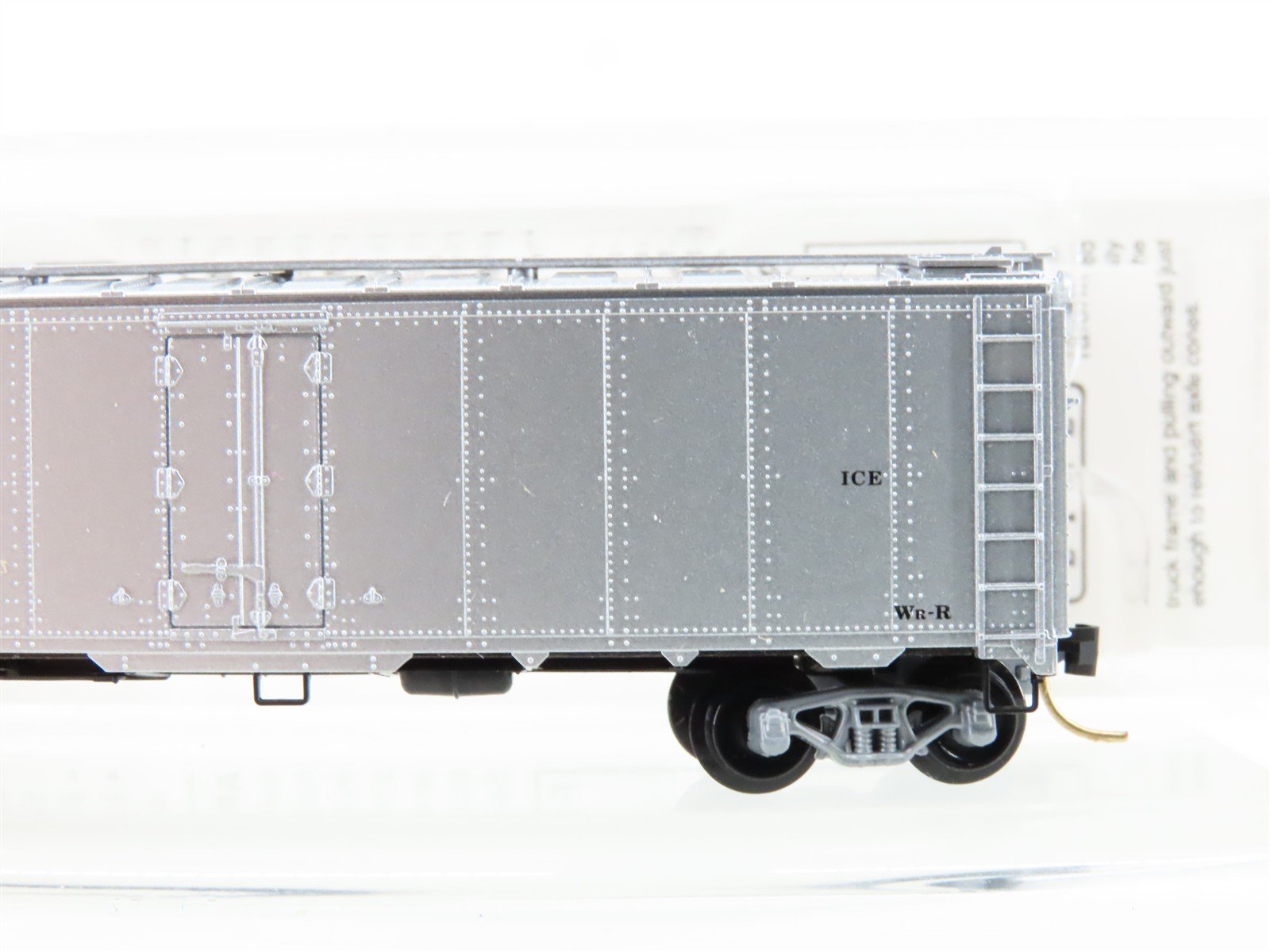 N Scale Micro-Trains MTL 59030 ATSF Santa Fe 40' Steel Ice Reefer #188457