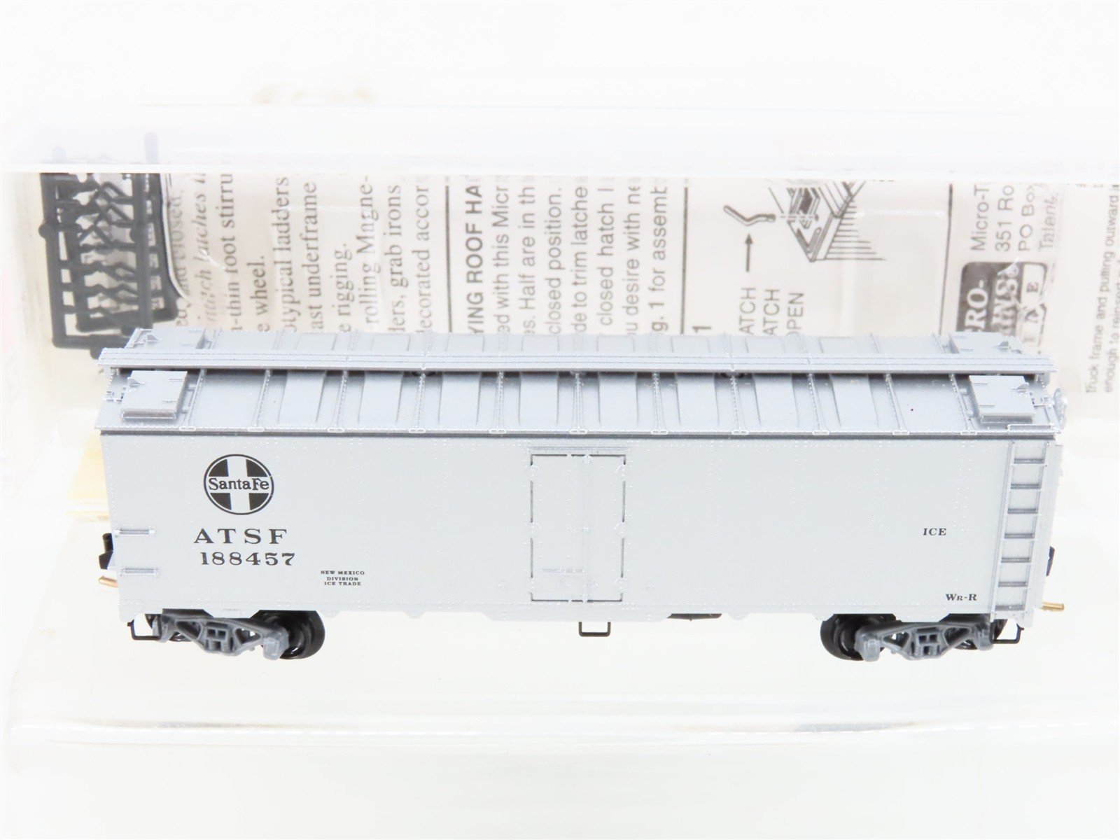 N Scale Micro-Trains MTL 59030 ATSF Santa Fe 40' Steel Ice Reefer #188457