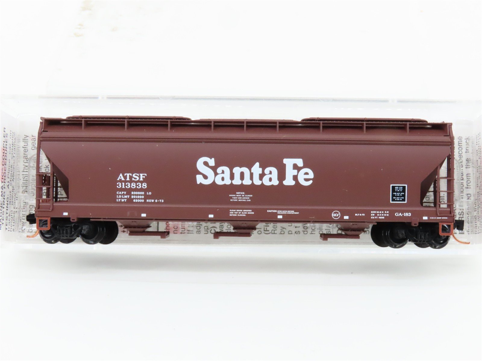 N Scale Micro-Trains MTL 94100 ATSF Santa Fe 3-Bay Covered Hopper #313838