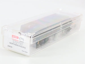 N Scale Micro-Trains MTL 29030 NP Northern Pacific 40' Braced Boxcar #8008