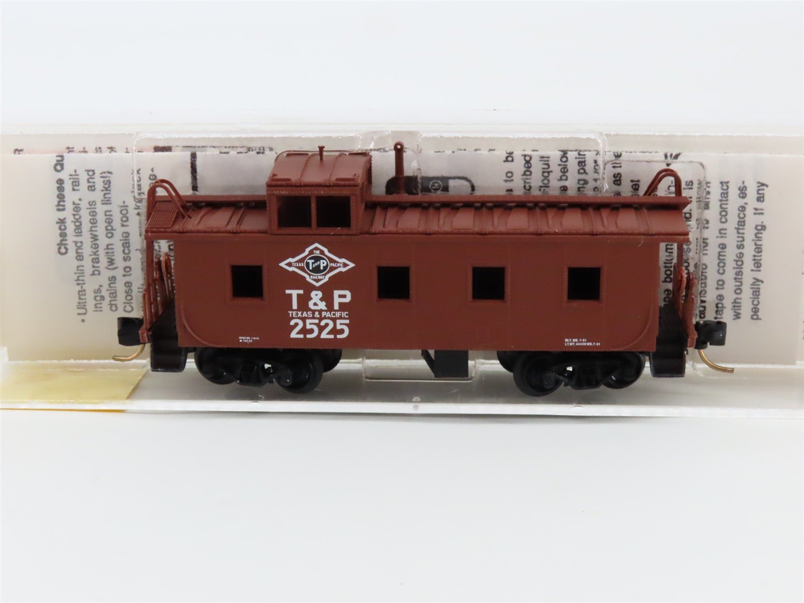 N Scale Micro-Trains MTL 100,010 T&P Texas & Pacific 36' Steel Caboose #2525