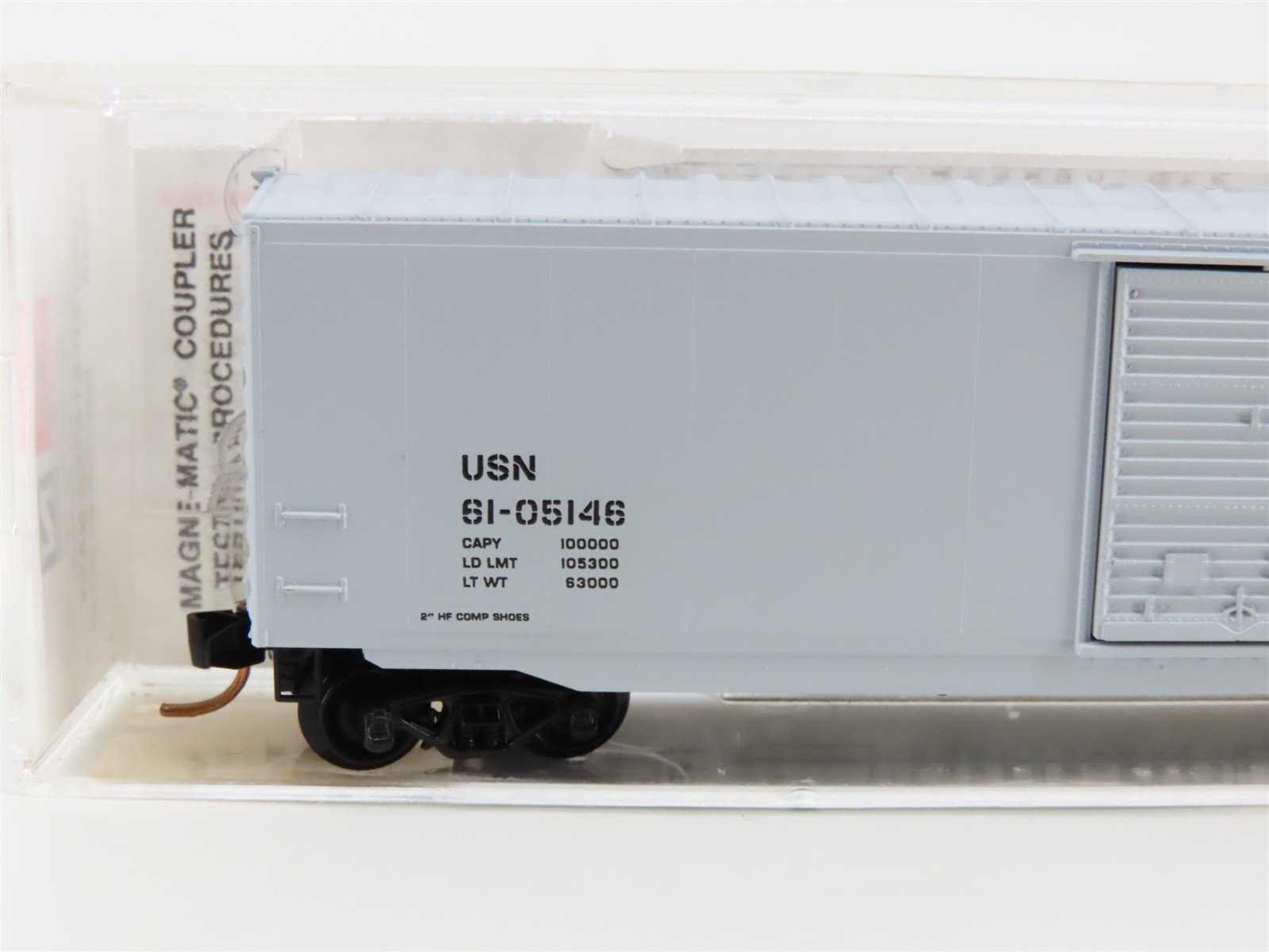 N Scale Micro-Trains MTL 77040 USN United States Navy 50' Boxcar #61-05146