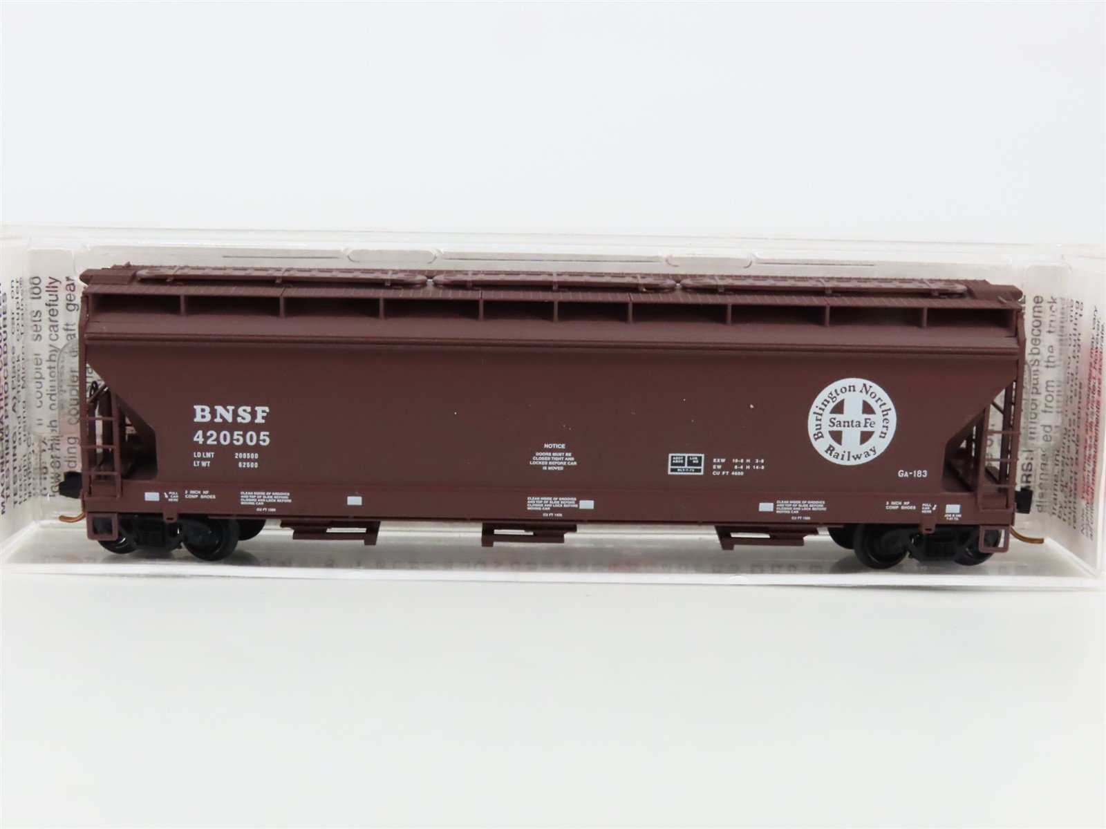 N Scale Micro-Trains MTL 94180 BNSF Railway 3-Bay Covered Hopper #420505
