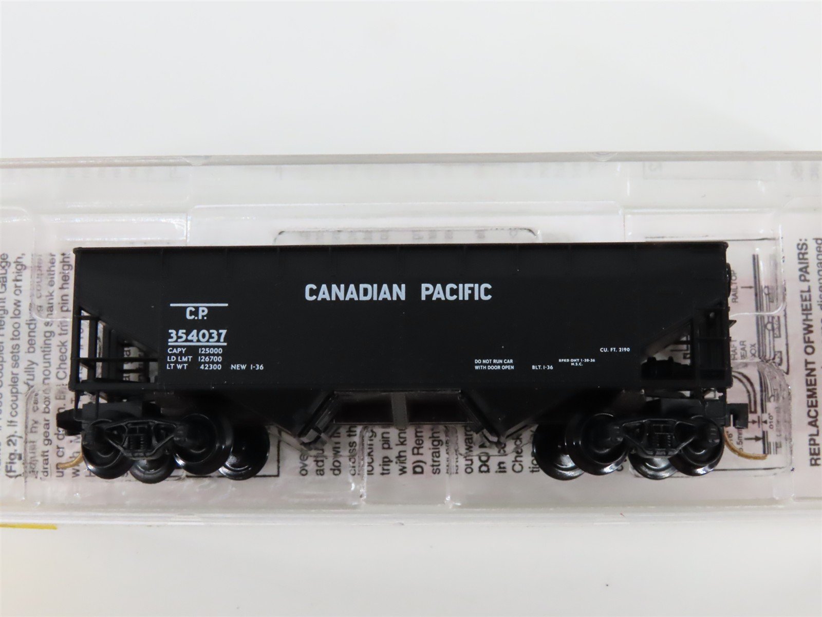 N Scale Micro-Trains MTL 55150 CP Canadian Pacific 2-Bay Open Hopper #354037