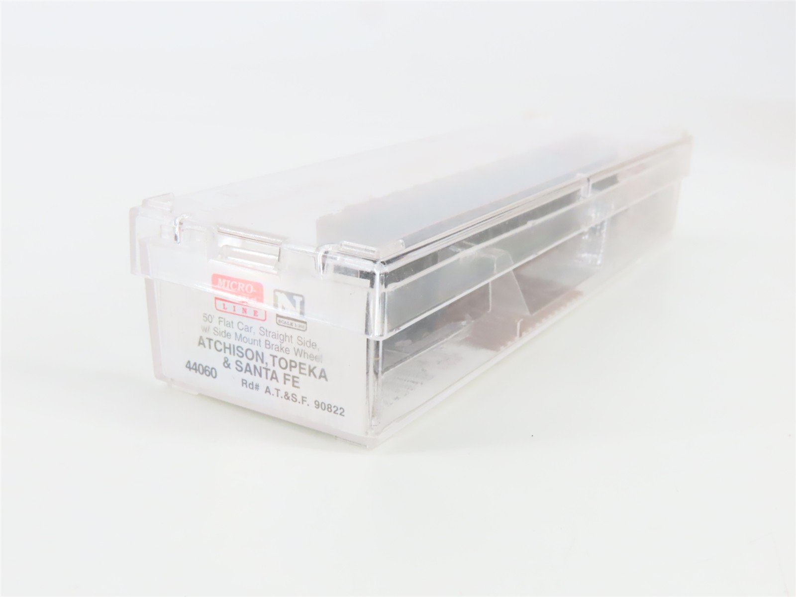 N Scale Micro-Trains MTL 44060 ATSF Santa Fe 50' Straight Side Flatcar #90822