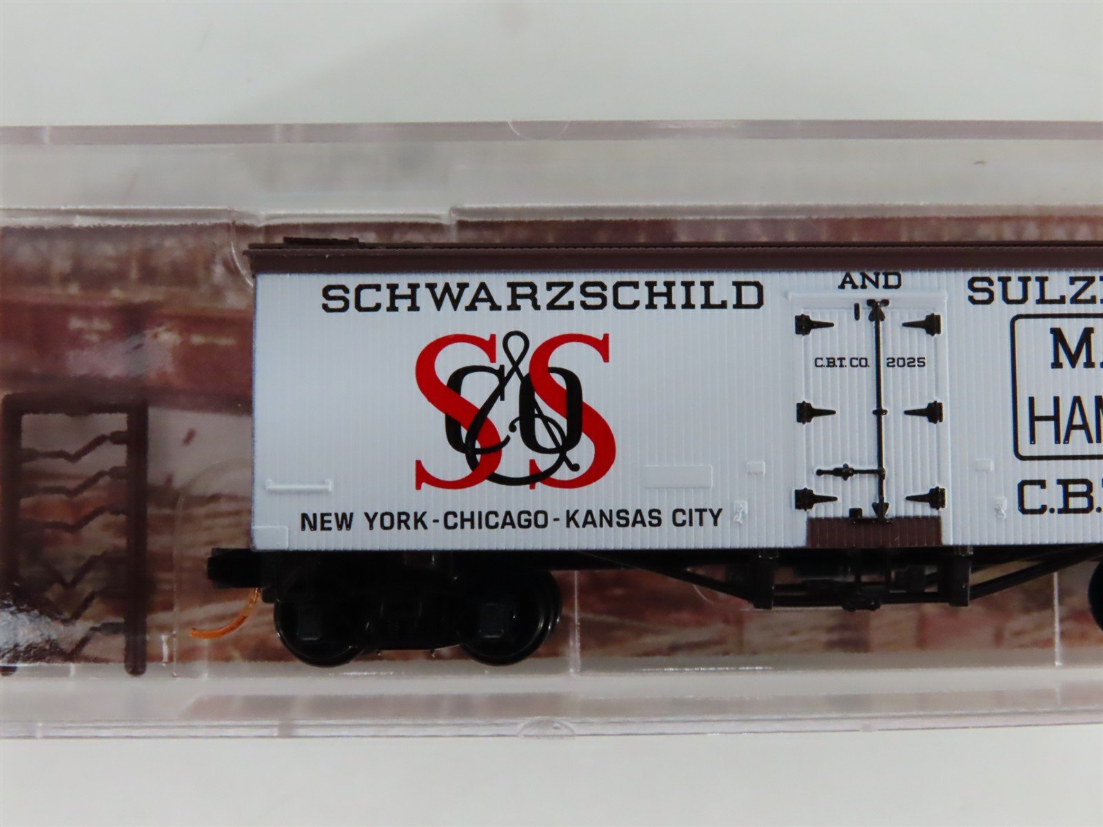 N Micro-Trains MTL 05800150 CBTC Schwarzchild & Silzberger Co. 36' Reefer #2025