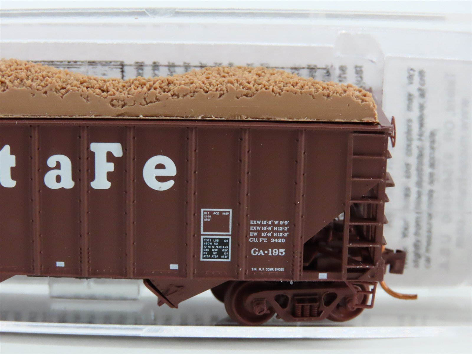 N Scale Micro-Trains MTL 10800120 ATSF Santa Fe 100-Ton 3-Bay Hopper #179551
