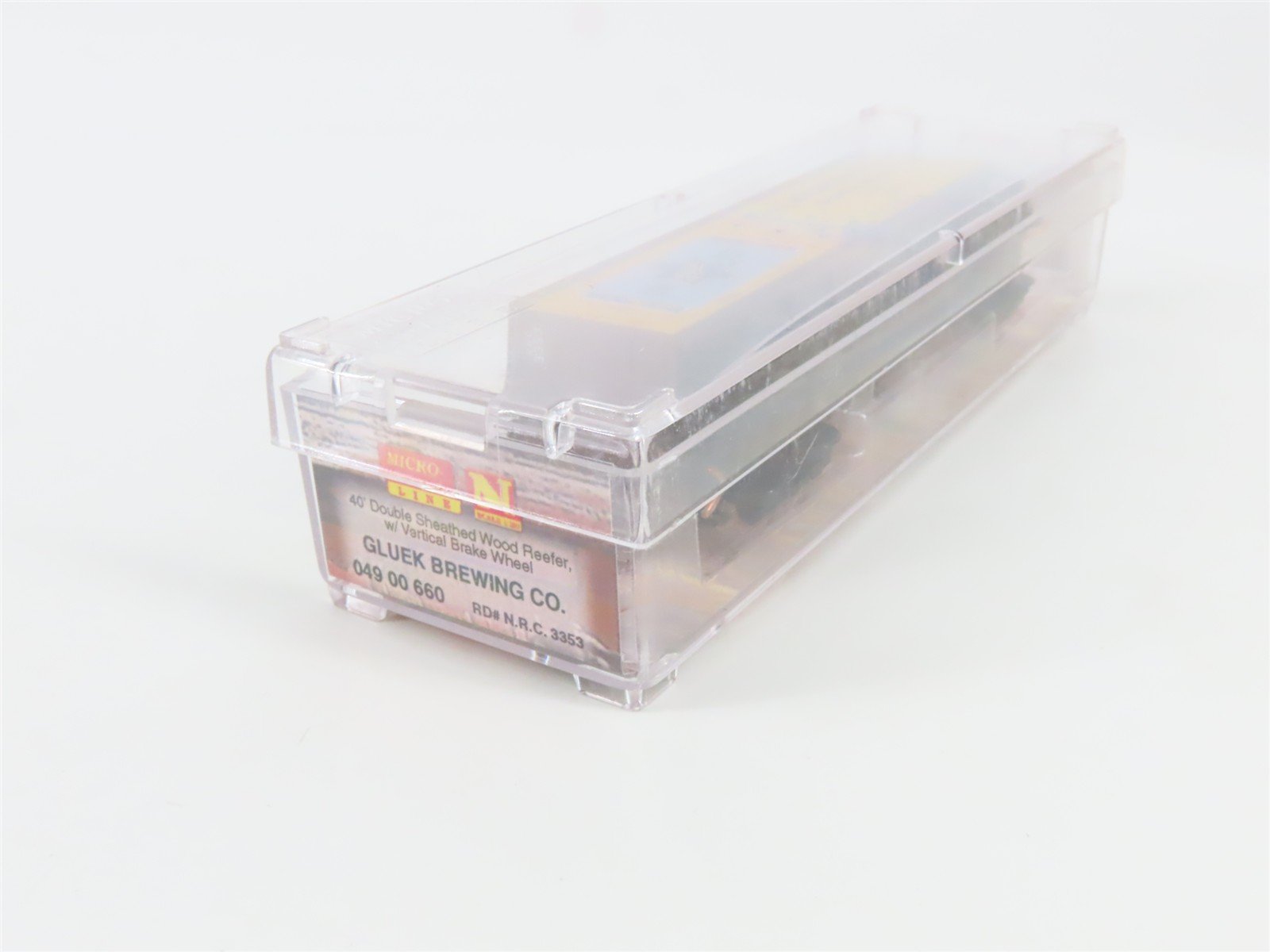 N Scale Micro-Trains MTL 04900660 NRC Gluek Brewing Co. 40' Reefer #3353