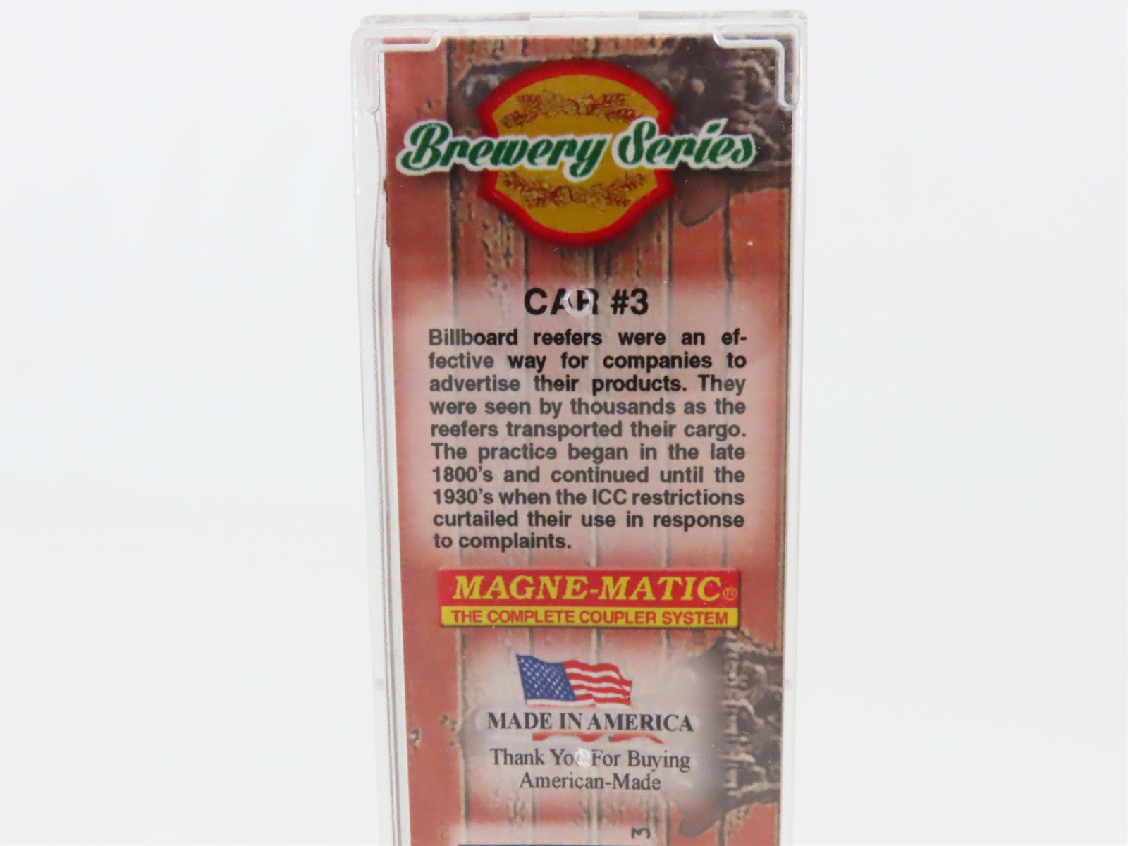 N Scale Micro-Trains MTL 04900660 NRC Gluek Brewing Co. 40' Wood Reefer #3353